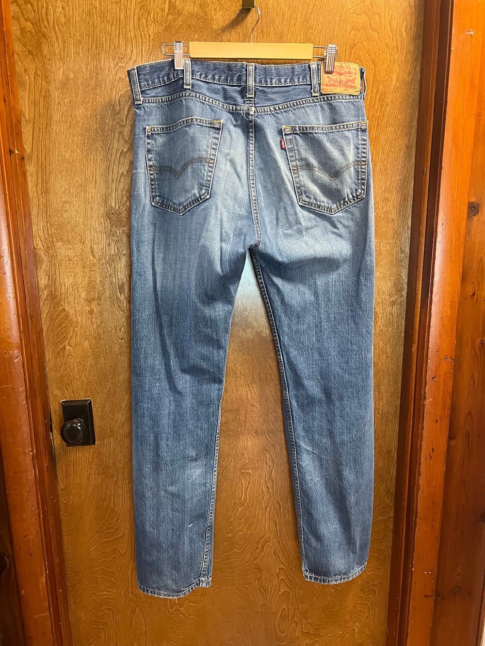 Levi's 505 Mens Distressed Denim Jeans sze 38"x34"